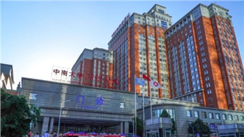 案例丨石英壁布在醫院墻面翻新中的應用